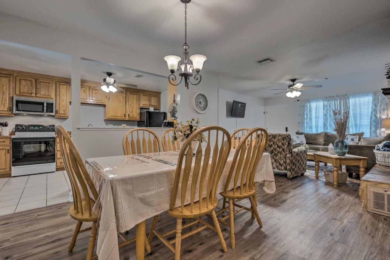 Charming Gulfport Escape Half-Mile To Beach! Екстер'єр фото